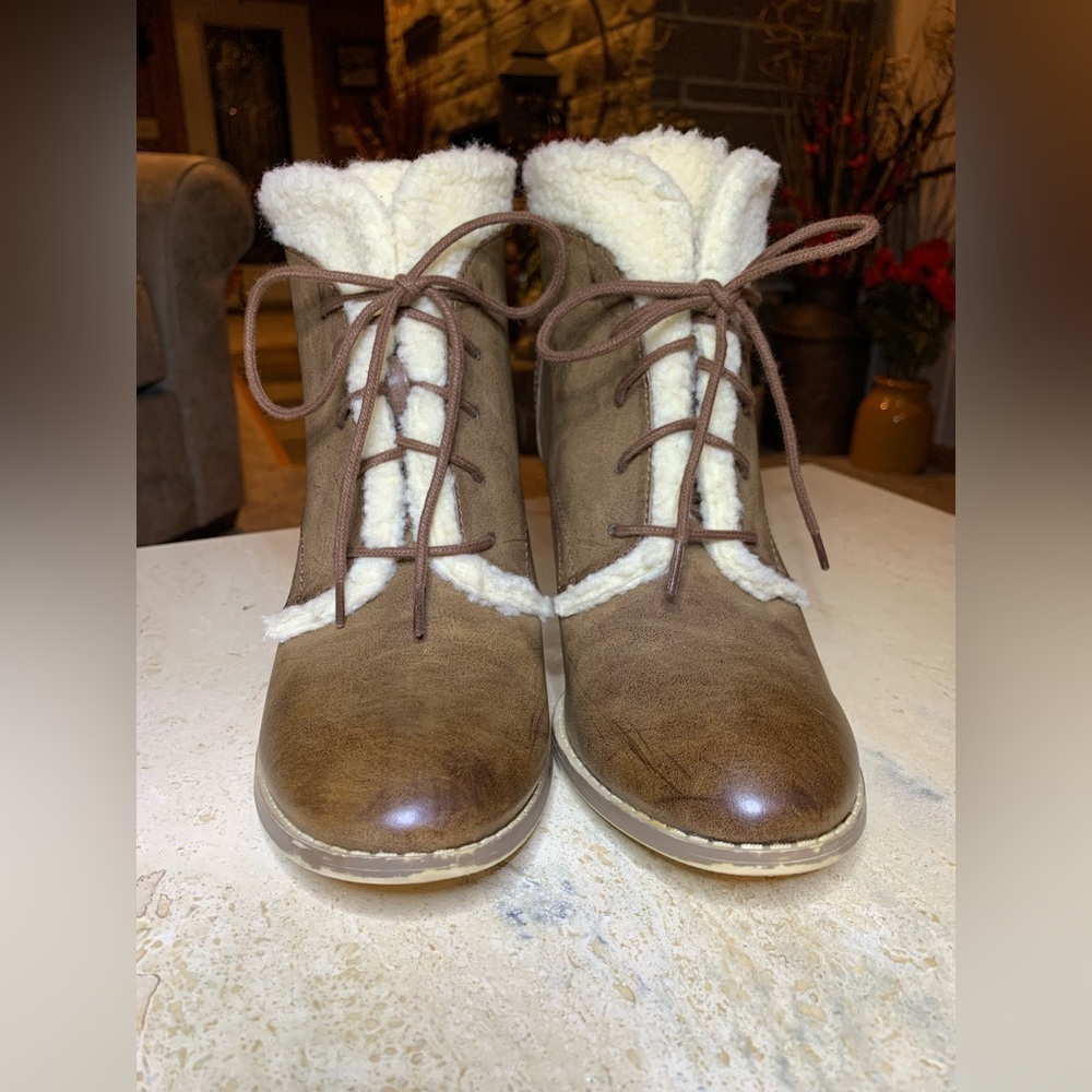 Restricted Ankle Heel Booties EUC